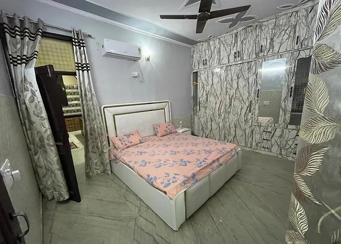 Dollar Guest House